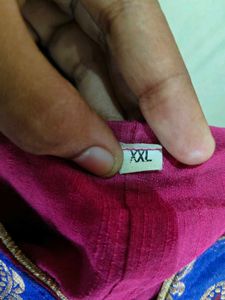 Elegant Pink Embroidered Kurta