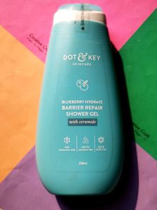 (Sealed) Dot & Key BarrierRepairHydratingShowerGel