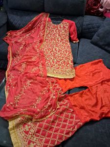 Red Embroidered Kurta Set 36 size
