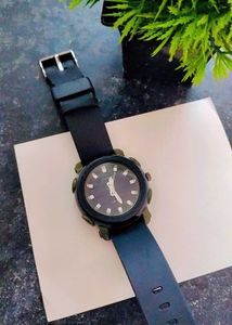 Stylish Waterproof Wrist Watch–Great for Daily Use