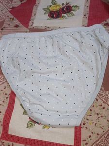 Polka Dots Penty