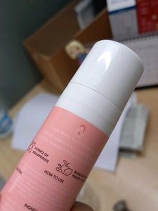 Aqualogica Radiance Dewy Sunscreen