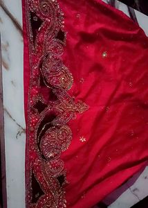 Bhut Khubsurat Silk Suit