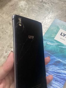 Lyf Water 8 Phone In Good Working Condition