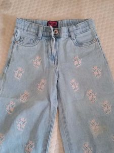 thora ganda hua h baki sab accha