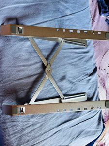 Laptop stand new with tag