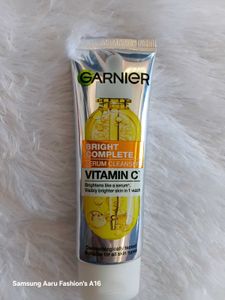 Garnier Vitamin C Serum Cleanser