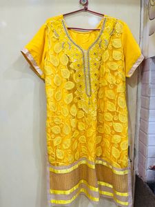 Yellow Makes You Slim