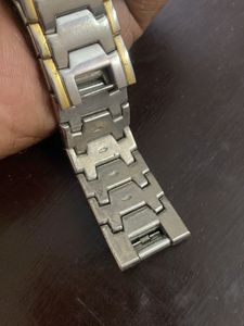 Omax Quartz Watch - Vintage Style