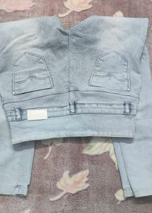 Light Wash Distressed Jeans