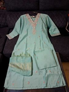 Embroidered Kurta Xl Size