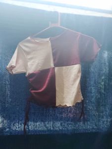A Beautiful Crop Top With Blocked Colour
