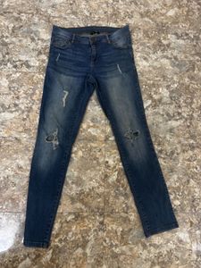 Ripped Jeans Nuon