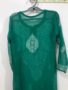 Georgette kurtha along with the inner top 💚