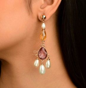 Everstylish Crystal Earrings