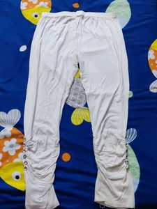 Girl&#39;s Dress with Leggings