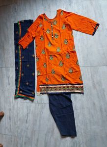 Kurta Set With Pajama and Duppata