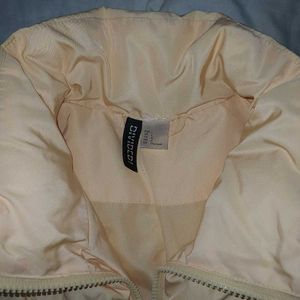 H&amp;M Half Puffer Jacket