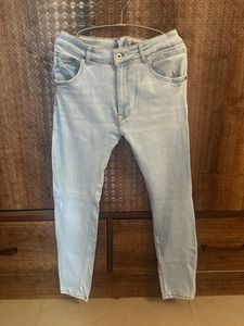 Light Wash Denim Jeans