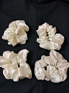 Silk Scrunchie Set