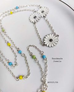Long Chain Wrap Around Daisy Necklace