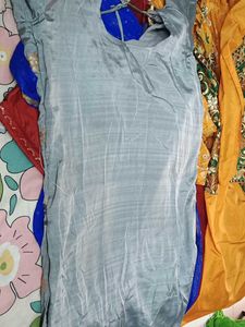 combination of gray and blue colour kurta