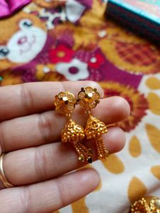 Beautiful Gold Plated Jhumkas Style