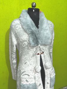 Elegant Floral Knit Coat