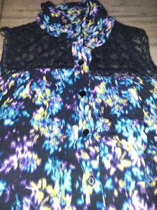 Pretty Net Sleeves Top