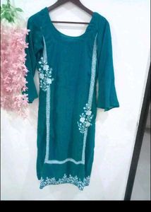 🎀Pakistani Suit With Wide Embroidered Dupatta