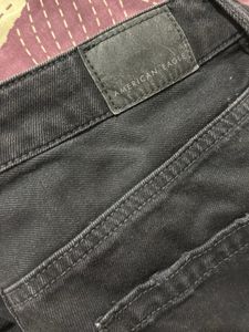 American eagle Ripped Knee Black Jeans