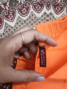 Orange Colour Pent N Langi