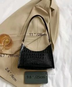 Chic Black Croc Handbag