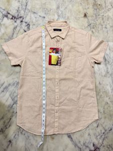Men&#39;s Casual Shirt