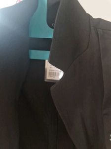 with tag M shrug(Black Embroidered)