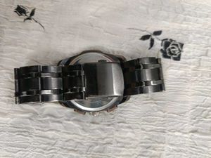 Stylish Gents Wrist Watch ⌚