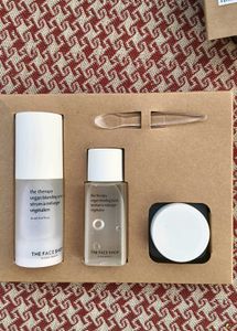 The Face Shop Skincare Kit