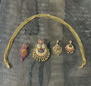 Gold Plated Chain With 4 Pendants