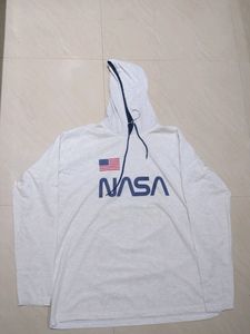 Trendy Men&#39;s Hooded T-shirt