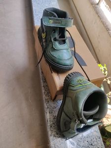 Girl Shoe