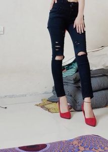 Black Ripped Jeans For Women