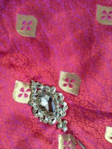 Pink &amp; Gold Embellished Kurti