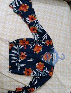 ZARA Ruffled Floral Top