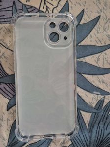 Floral Embossed Phone Case(iPhone 13 And 15)