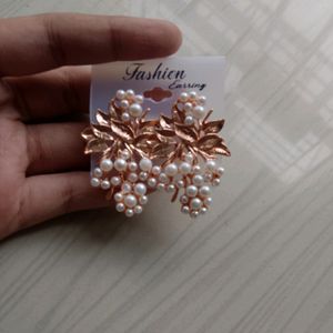 Earring