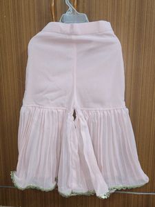 Pink &amp; Gold Embroidered Girls&#39; Outfit