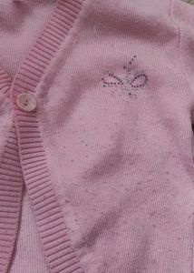 Cute Sleeveless Tops And Cardigan