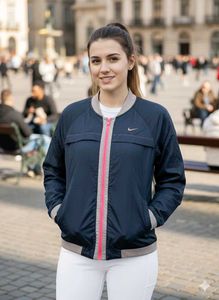 Nike Women’s Lightweight Track Jacket – Size L