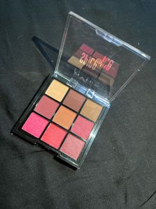 Eyeshadow Palette