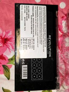 Makeup Revolution Highlight Palette